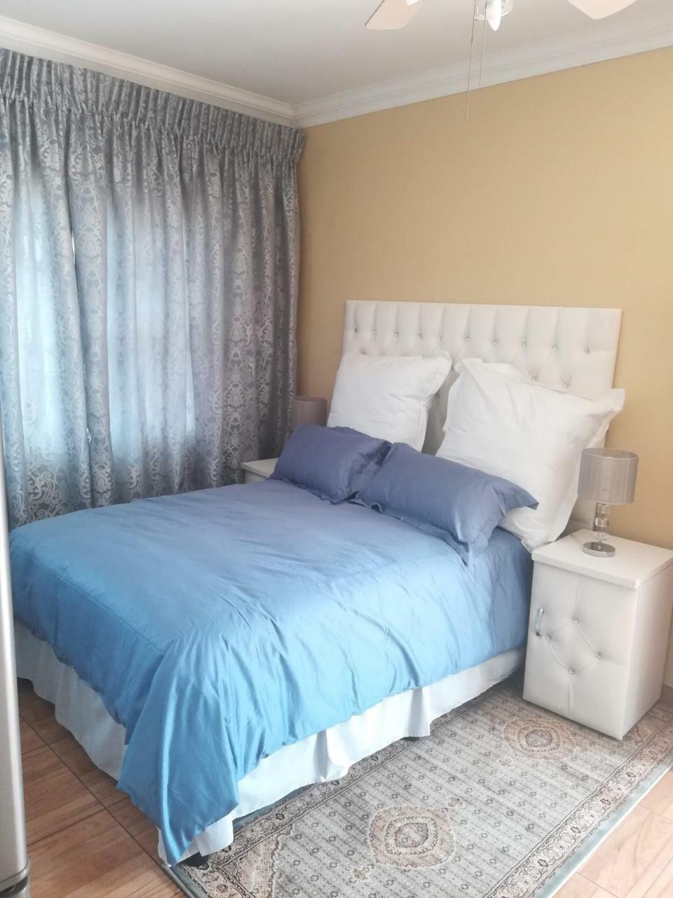 דירות יוהנסבורג Lalela House מראה חיצוני תמונה